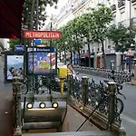 Appartement Design Et Cosy Batignolles