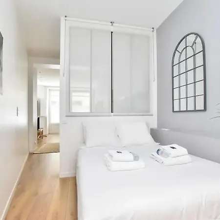 Goodguest-appartement Design Et Cosy Batignolles Parigi
